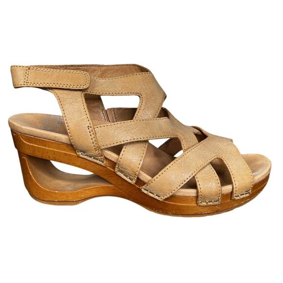 Dansko Shoes - Dansko Women’s Tempest Tan Leather Gladiator Sandal Size 38 US 7.5/8